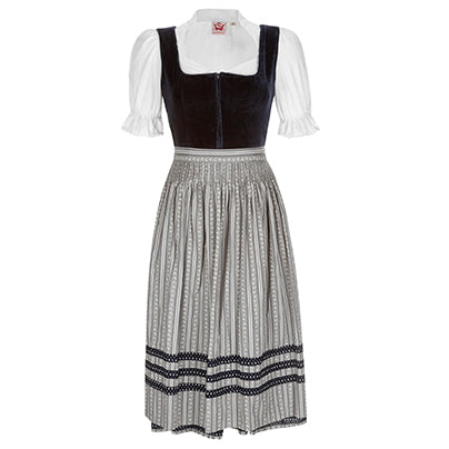 Dirndl with blouse